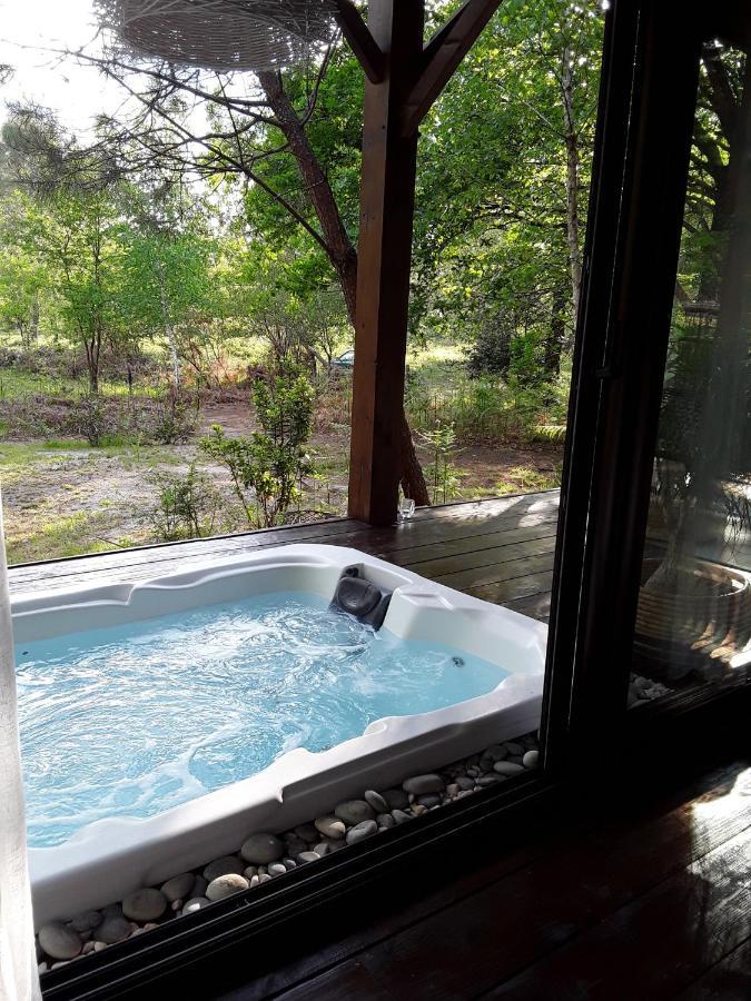 Bed and Breakfast Les Landines Origne  Exterior foto